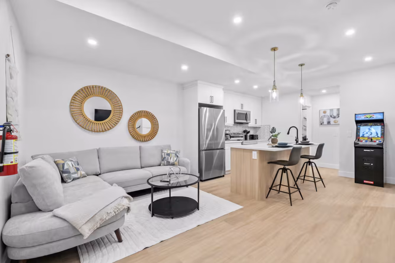 Tuxedo Park luxe retreat
